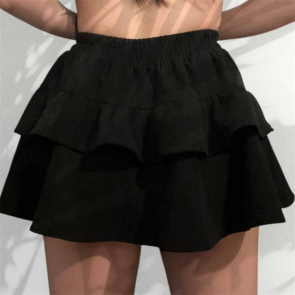 Korean Brand Black Bubble Ruffled Mini Skirt